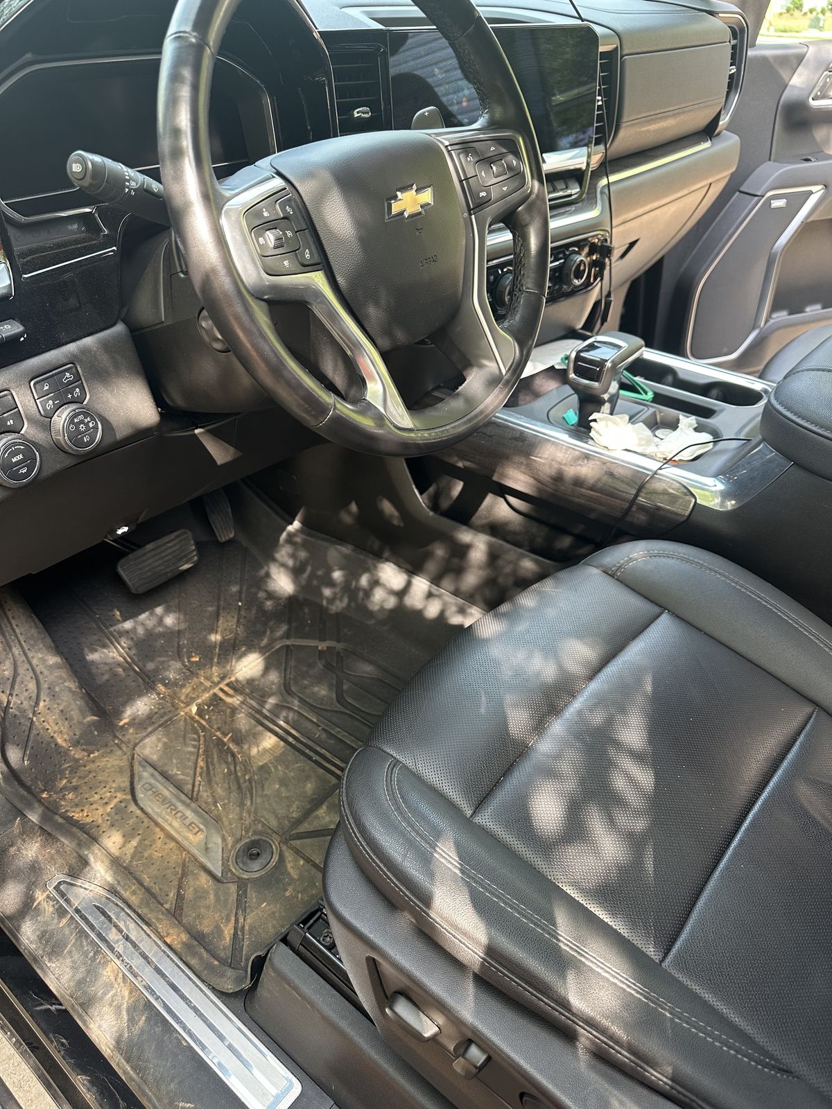 Chevrolet Silverado LTZ Z71 in driveway, side view